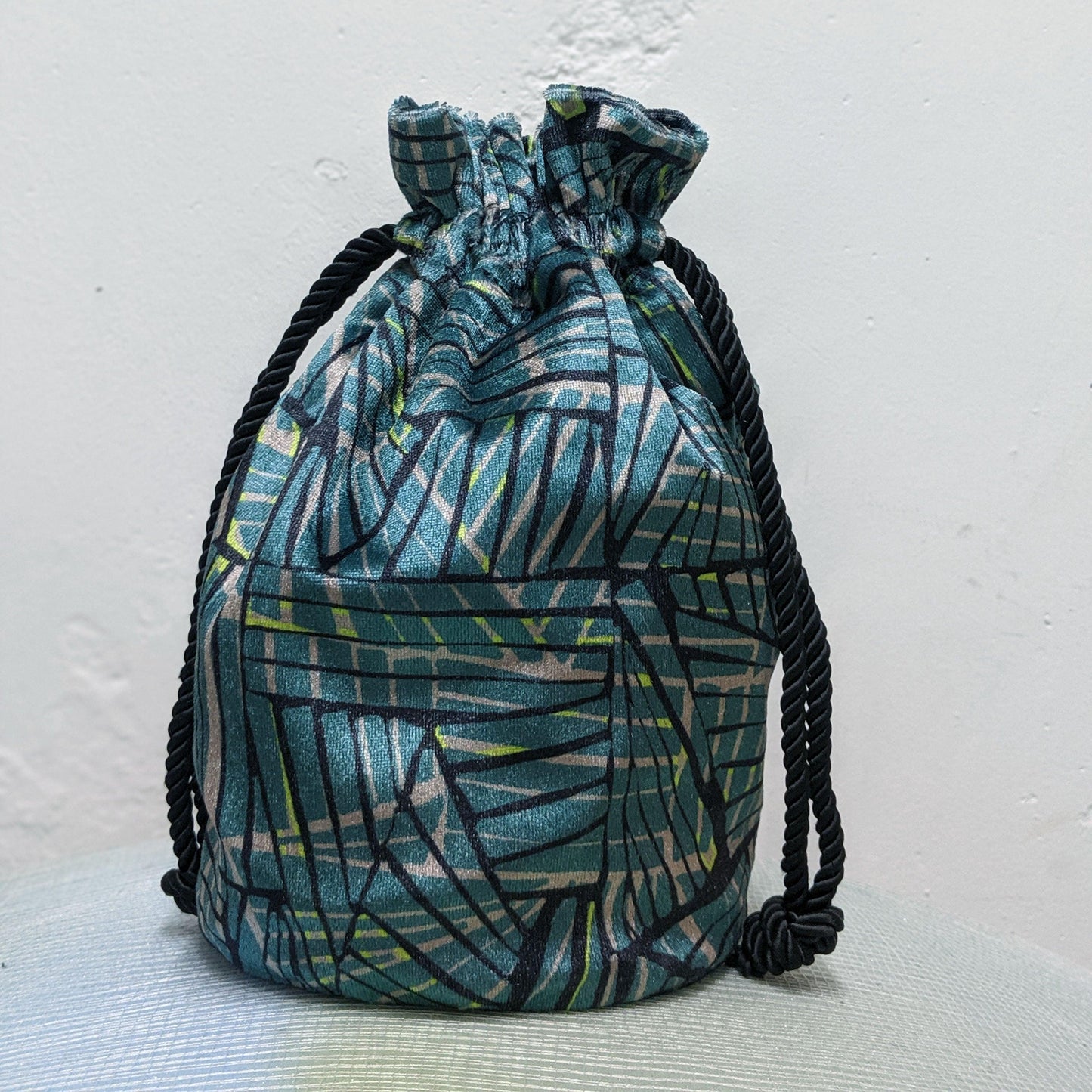 Printed Velvet Bucket Bag - OlaOla