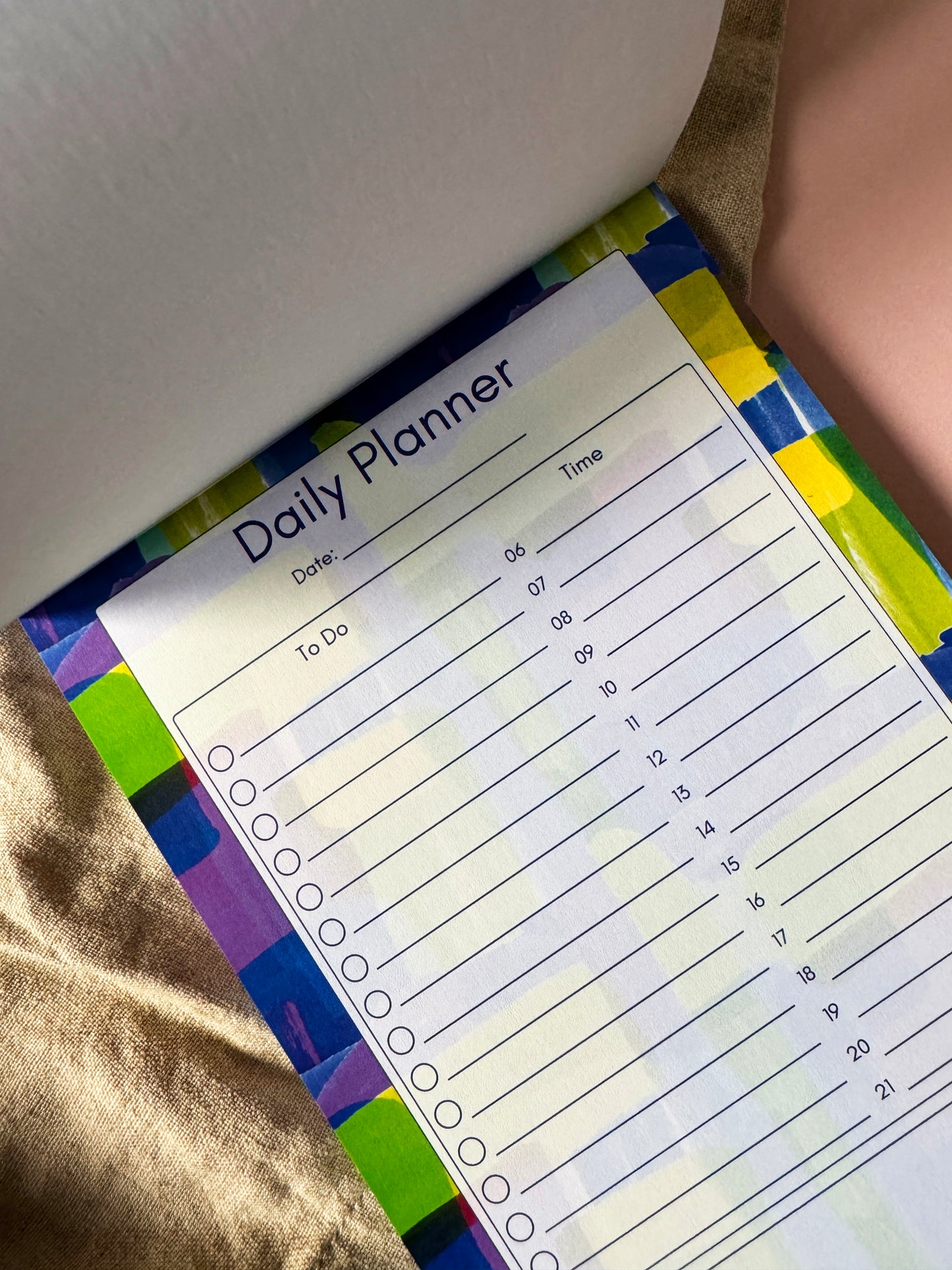 A5 Daily Planner Notepad with Gilasi Pattern